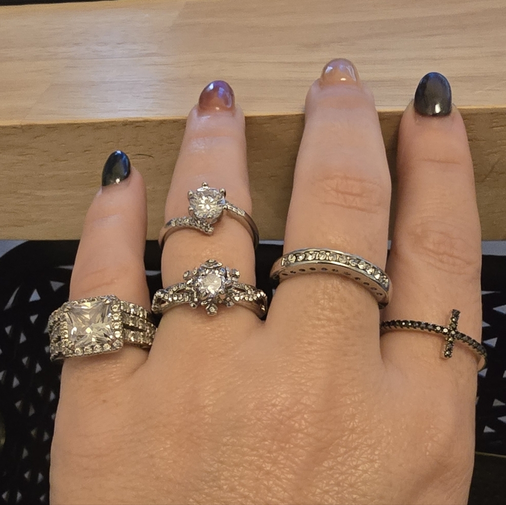 5 Dazzling Silver Women's Ring